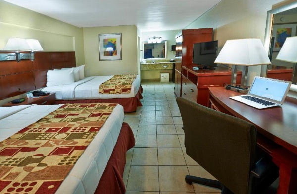 Flamingo Express Hotel image 11