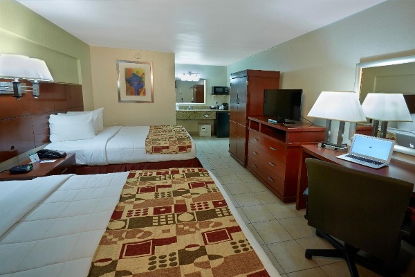 Flamingo Express Hotel image 2